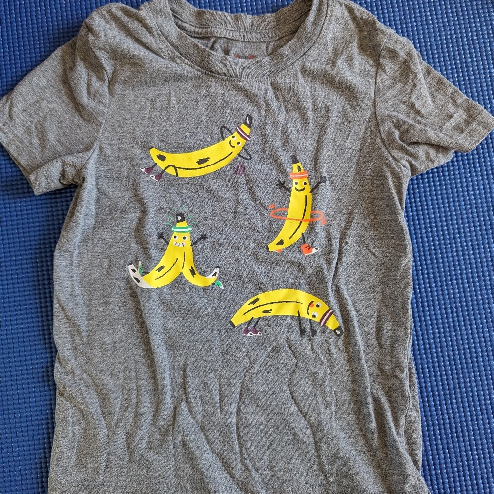 Cat & Jack 4T shirt